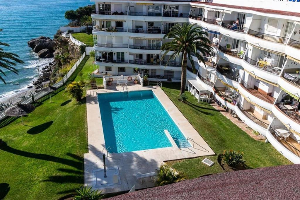 Acapulco Playa -Nerja Apartment Luaran gambar