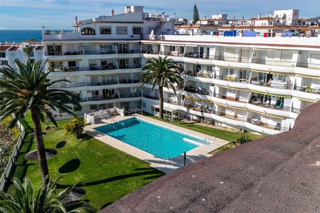 Acapulco Playa -Nerja Apartment Luaran gambar