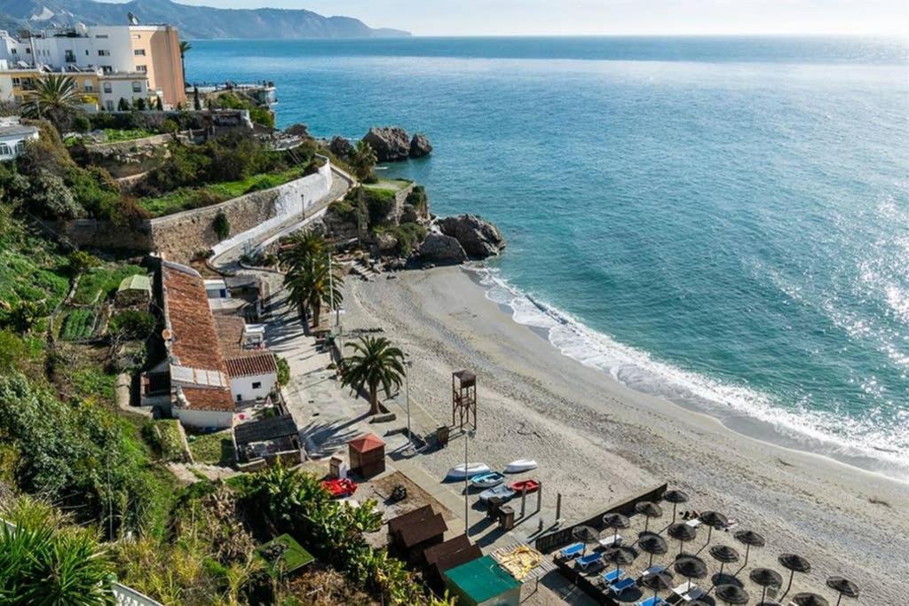 Acapulco Playa -Nerja Apartment Luaran gambar