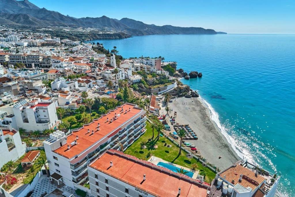 Acapulco Playa -Nerja Apartment Luaran gambar